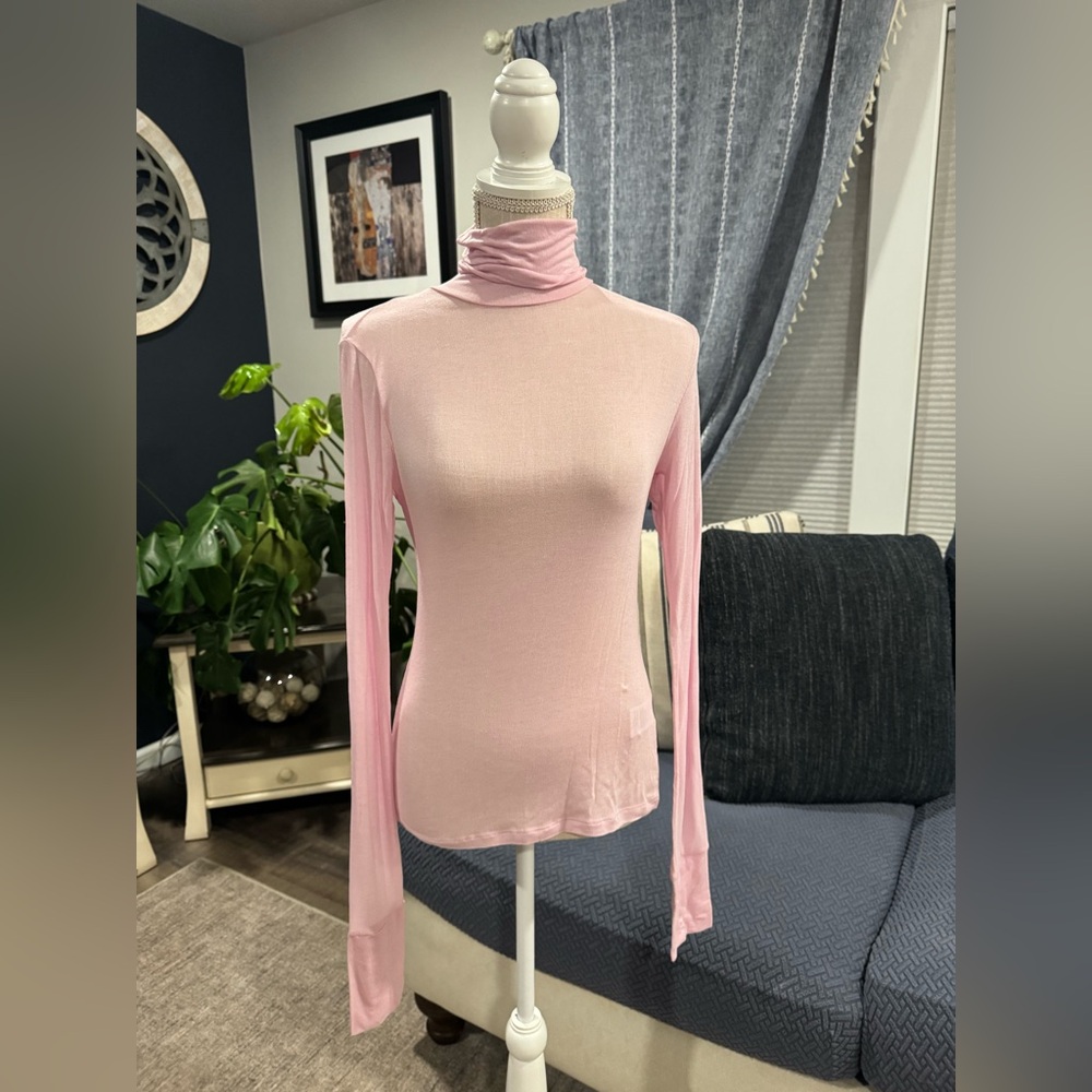 Marcella Pink Thumb-Sleeve Turtleneck Top (Size S)